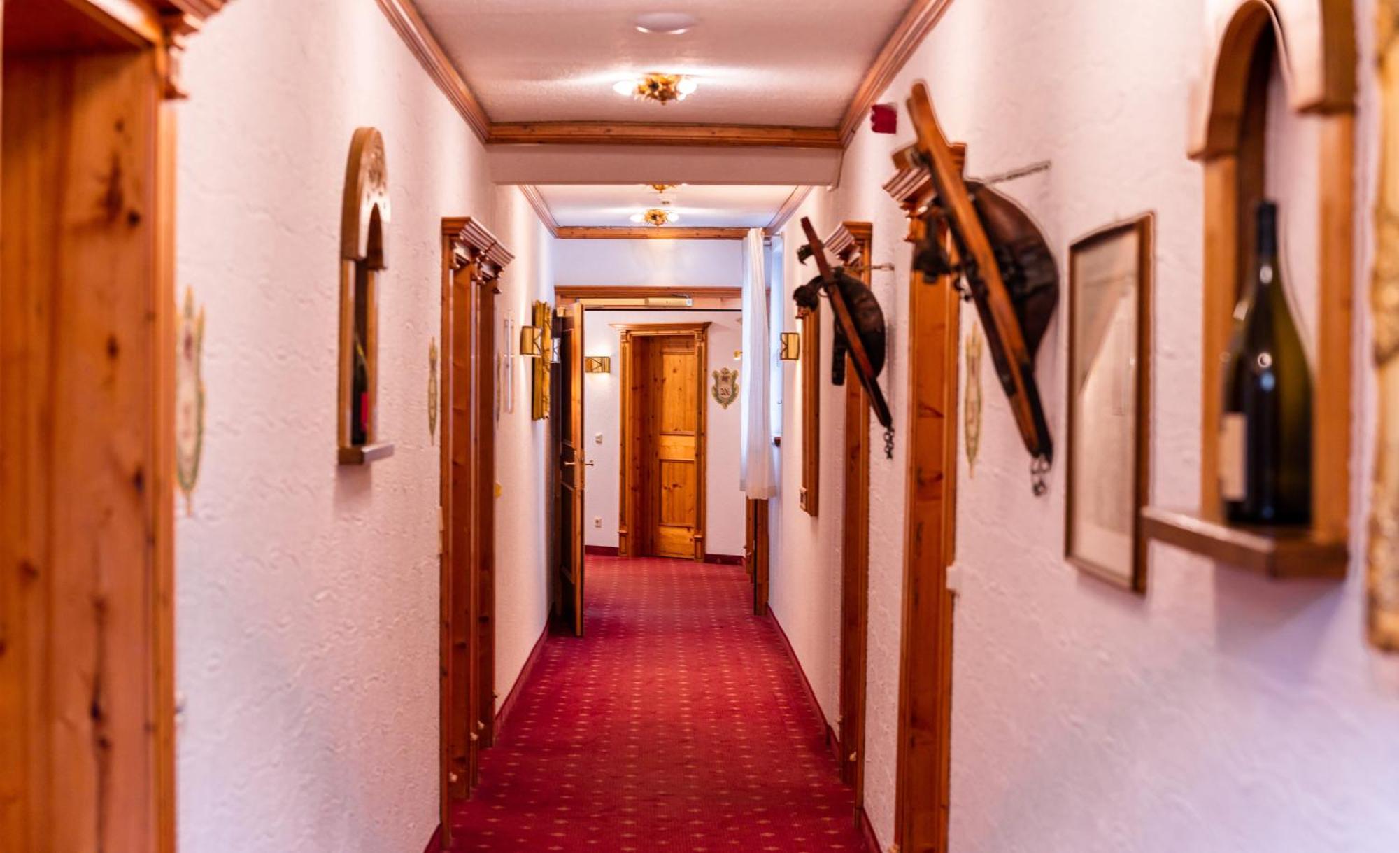 Hotel-Restaurant Kreuzberghof Tagungs- Und Veranstaltungshotel Tiefenbach  Luaran gambar