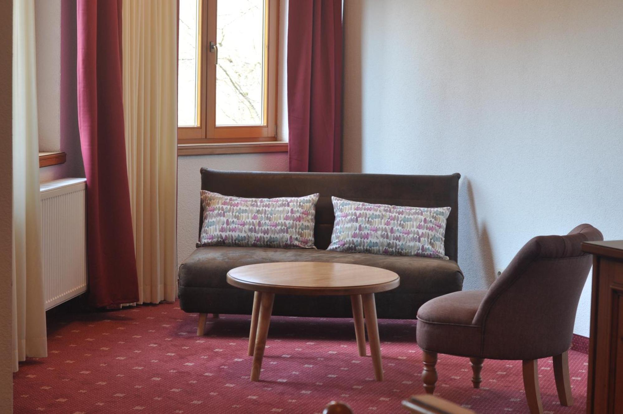 Hotel-Restaurant Kreuzberghof Tagungs- Und Veranstaltungshotel Tiefenbach  Luaran gambar