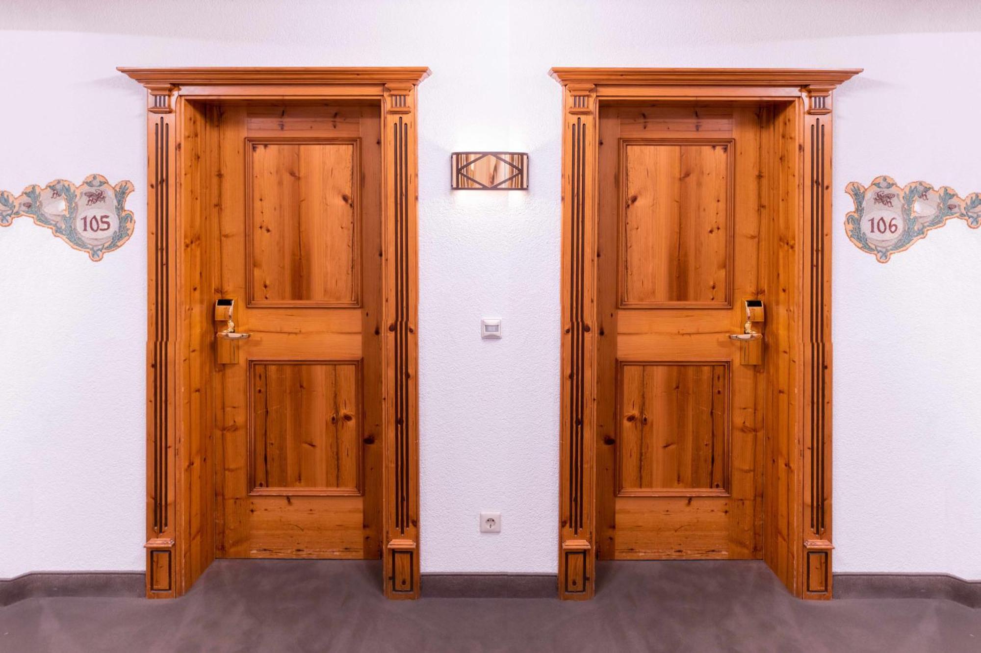 Hotel-Restaurant Kreuzberghof Tagungs- Und Veranstaltungshotel Tiefenbach  Luaran gambar