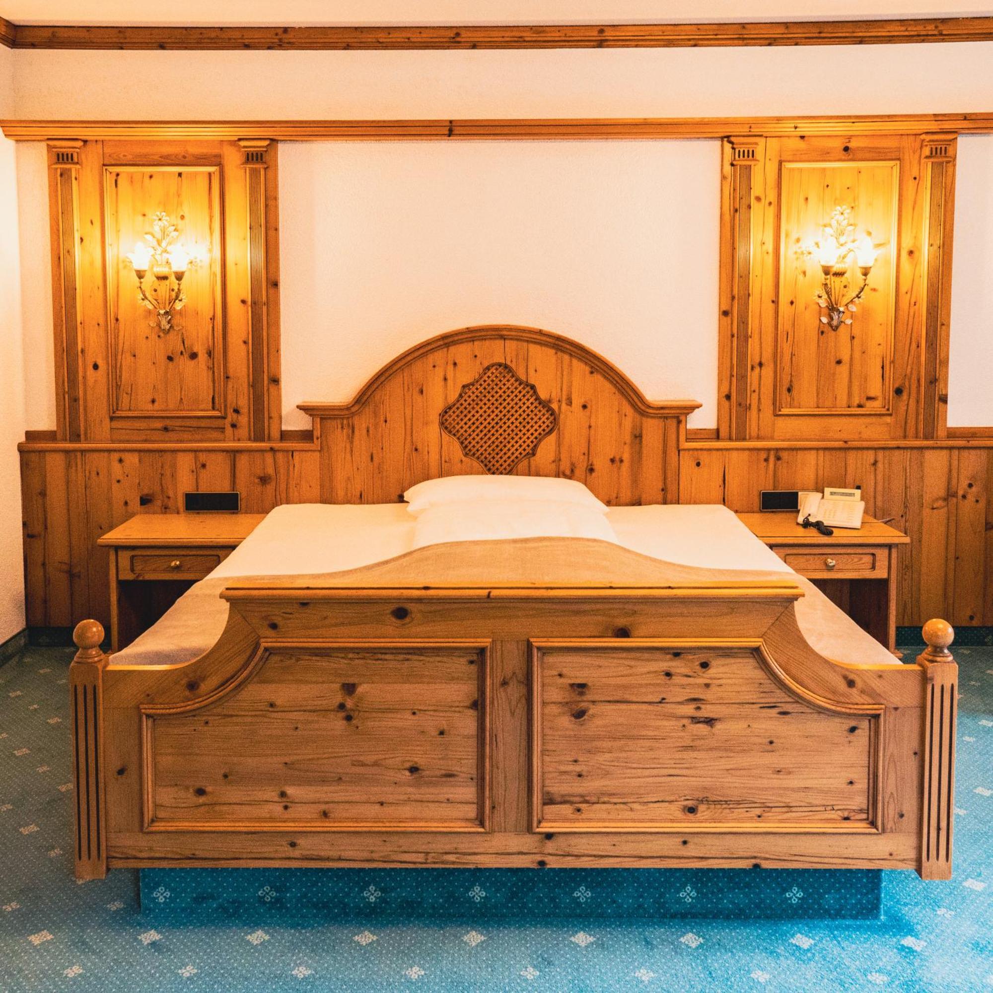 Hotel-Restaurant Kreuzberghof Tagungs- Und Veranstaltungshotel Tiefenbach  Luaran gambar