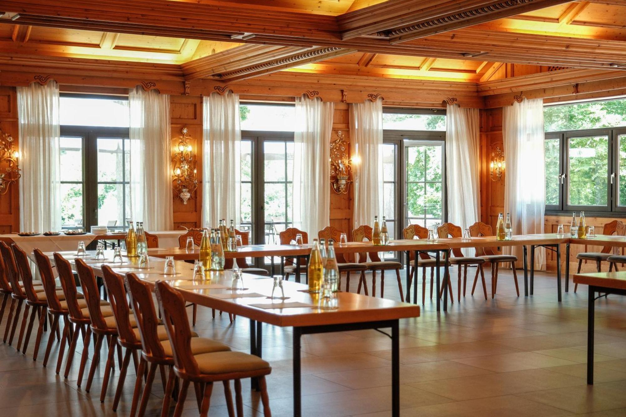 Hotel-Restaurant Kreuzberghof Tagungs- Und Veranstaltungshotel Tiefenbach  Luaran gambar
