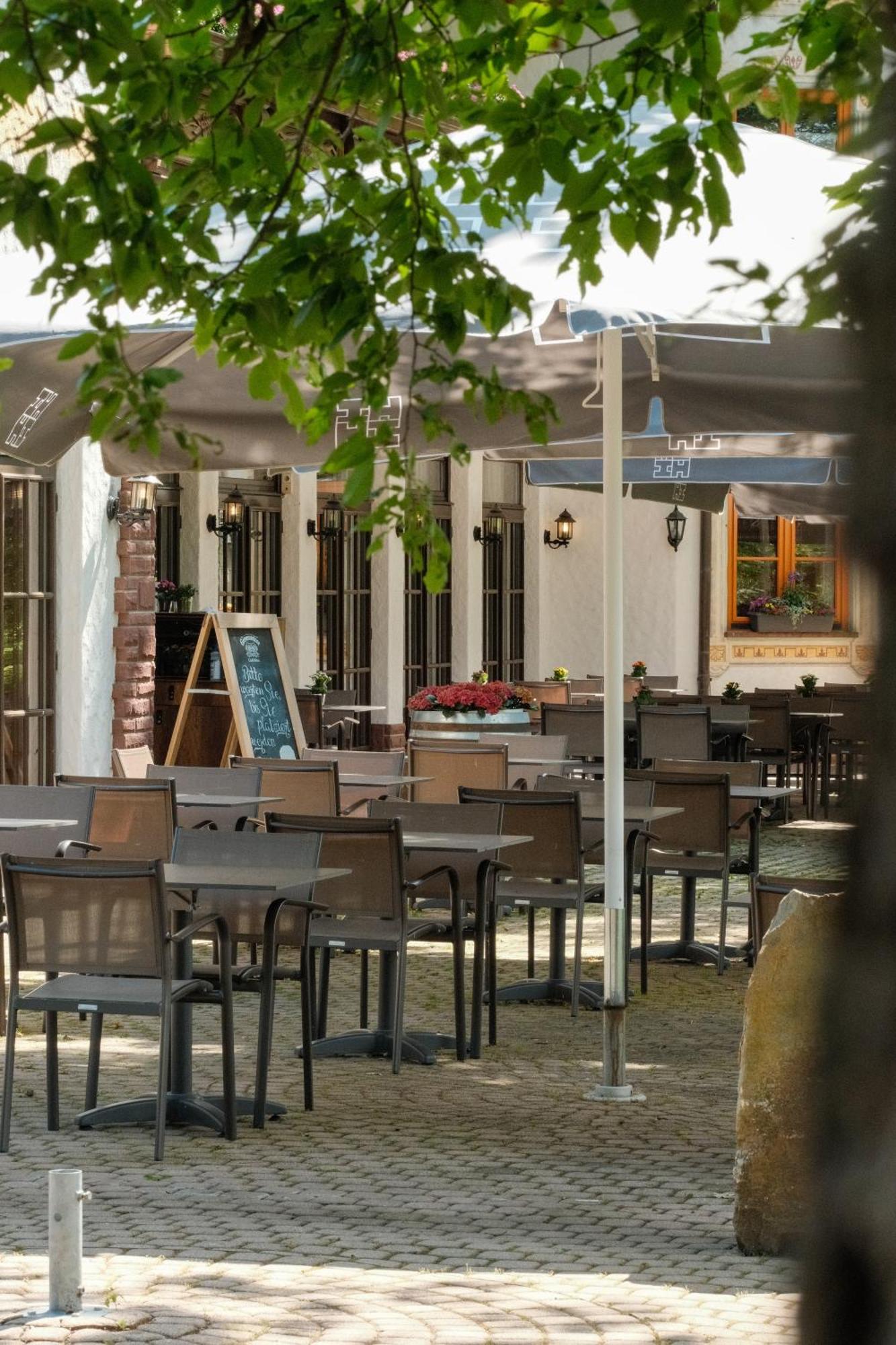 Hotel-Restaurant Kreuzberghof Tagungs- Und Veranstaltungshotel Tiefenbach  Luaran gambar